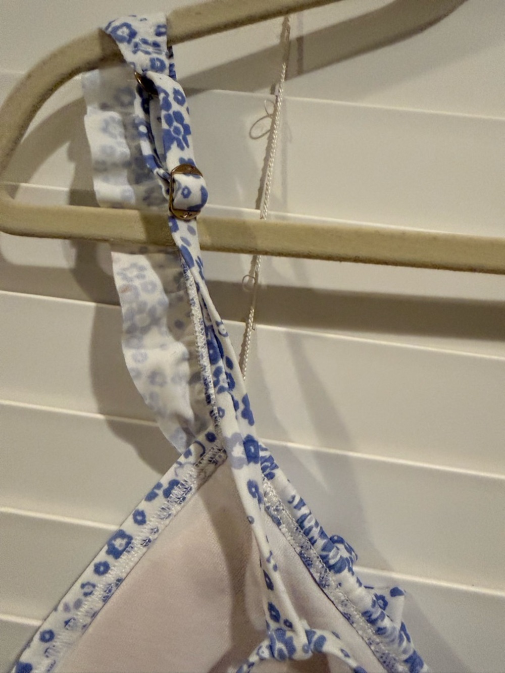 Hollister Blue Floral Bikini Set - Picture 9 of 12